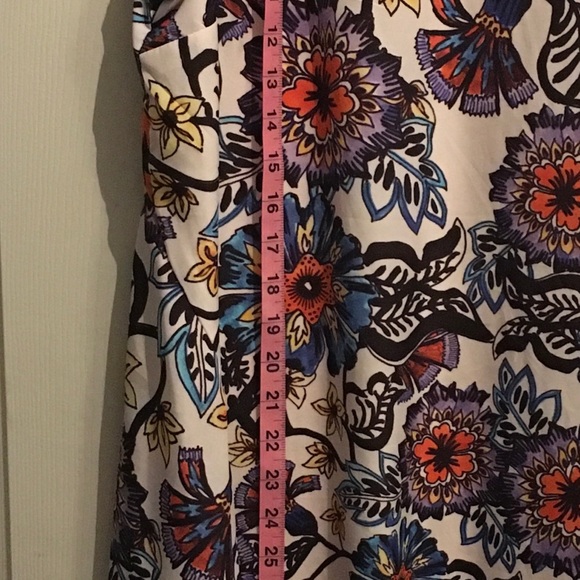 Betsy Johnson Floral Dress - Picture 3 of 5